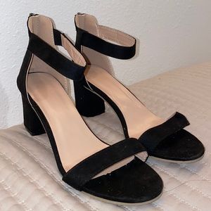 3 inch black strap heels. Willing to negotiate price and shipping cost!